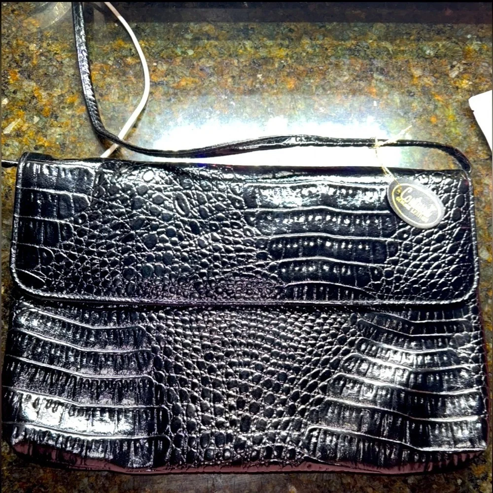New Vintage Contessa genuine Leather crocodile embossed shoulder purse/ Clutch